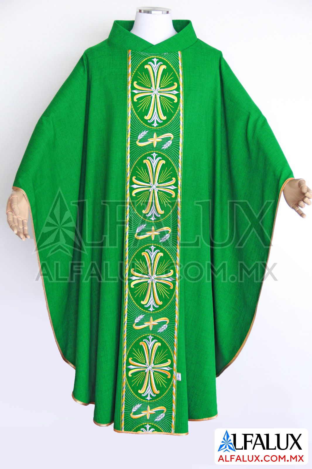 09 SAN ANTONIO Casulla Alfalux  Central Verde 399 (1)